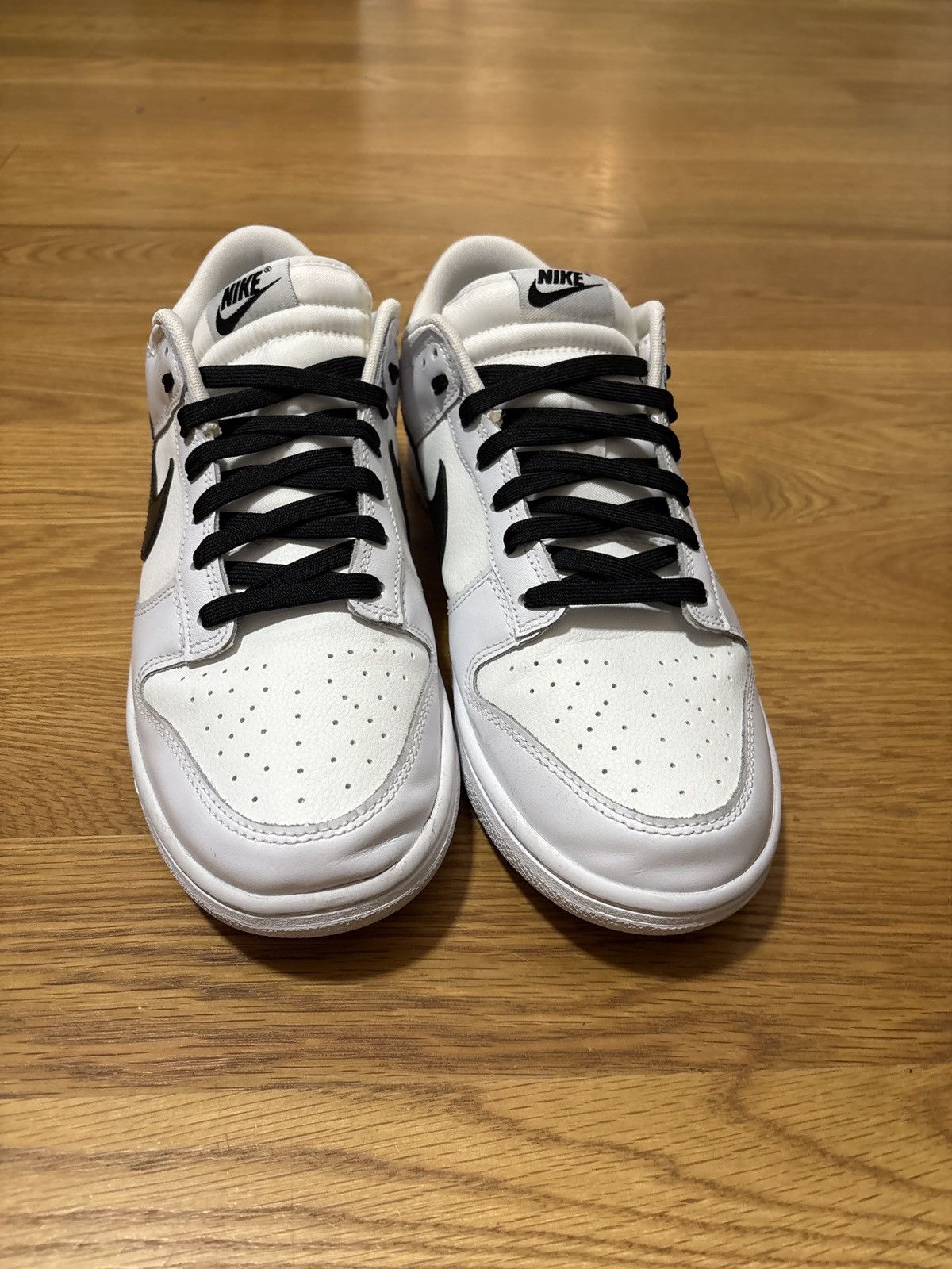 Nike 2023 Nike Dunk Low ‘Reverse Panda’ Size US 11 / EU 44 - 3 Thumbnail