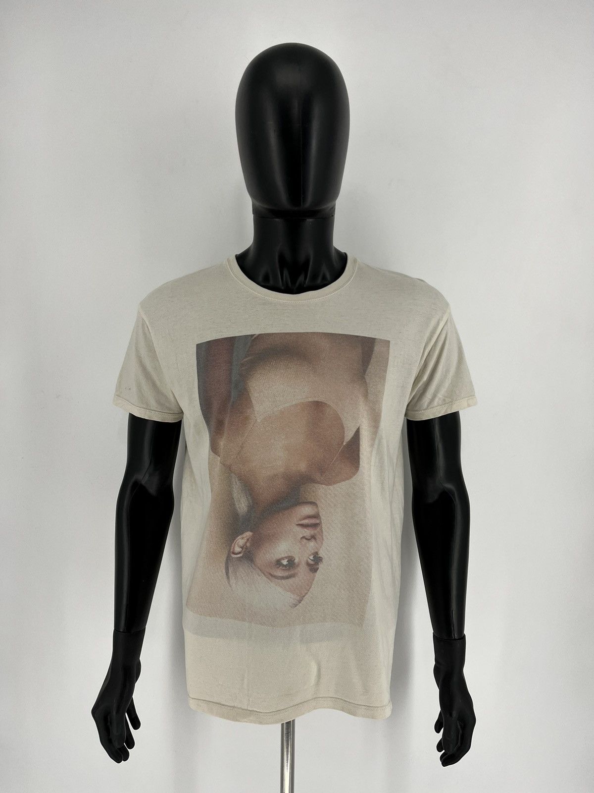 Band Tees × Rap Tees Vintage 🔥RARE🔥 Ariana Grande Solo Singer Rappars Shirt Size US S / EU 44-46 / 1 - 2 Thumbnail
