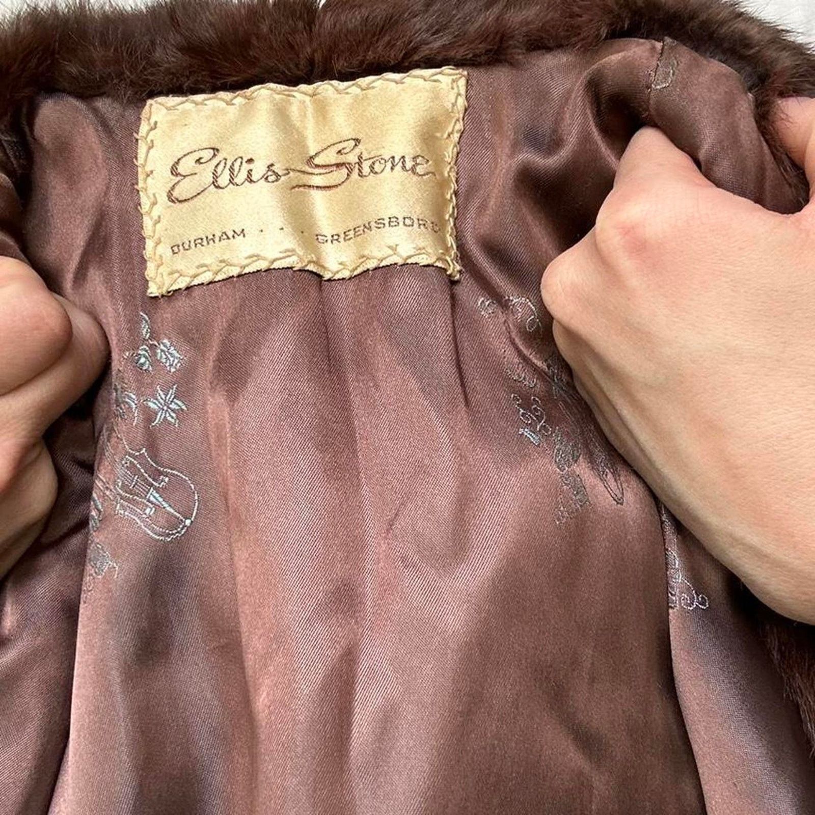 Other Vintage Mink Fur Cape/ Capelet (One Size) Size ONE SIZE - 6 Thumbnail