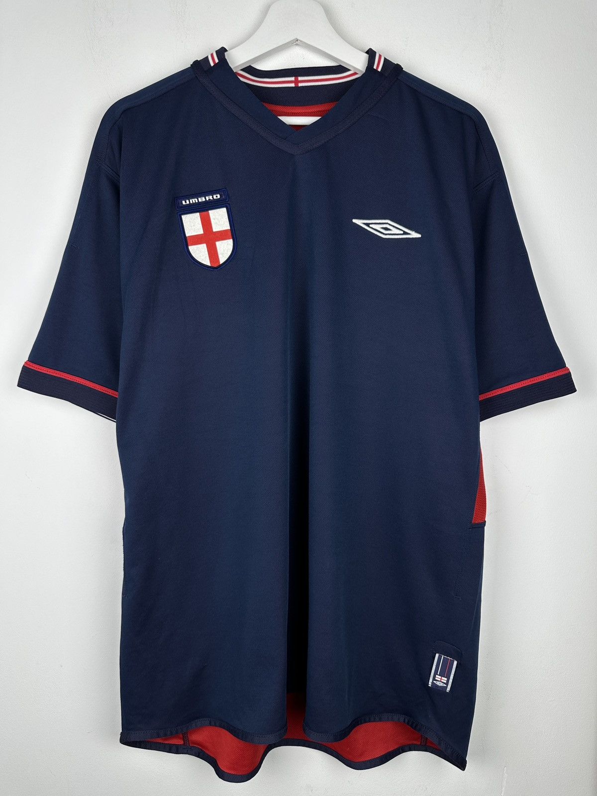 Umbro England 2002 Away Reversible Soccer Jersey Football Shirt Size US XL / EU 56 / 4 - 6 Thumbnail