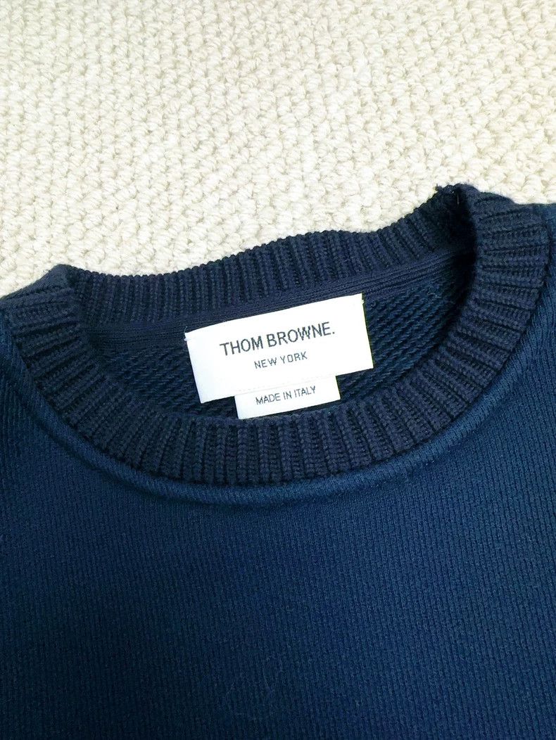 Thom Browne Thom browne Long-sleeved round-neck wool sweatshirt 2504-Ne Size US XS / EU 42 / 0 - 3 Thumbnail