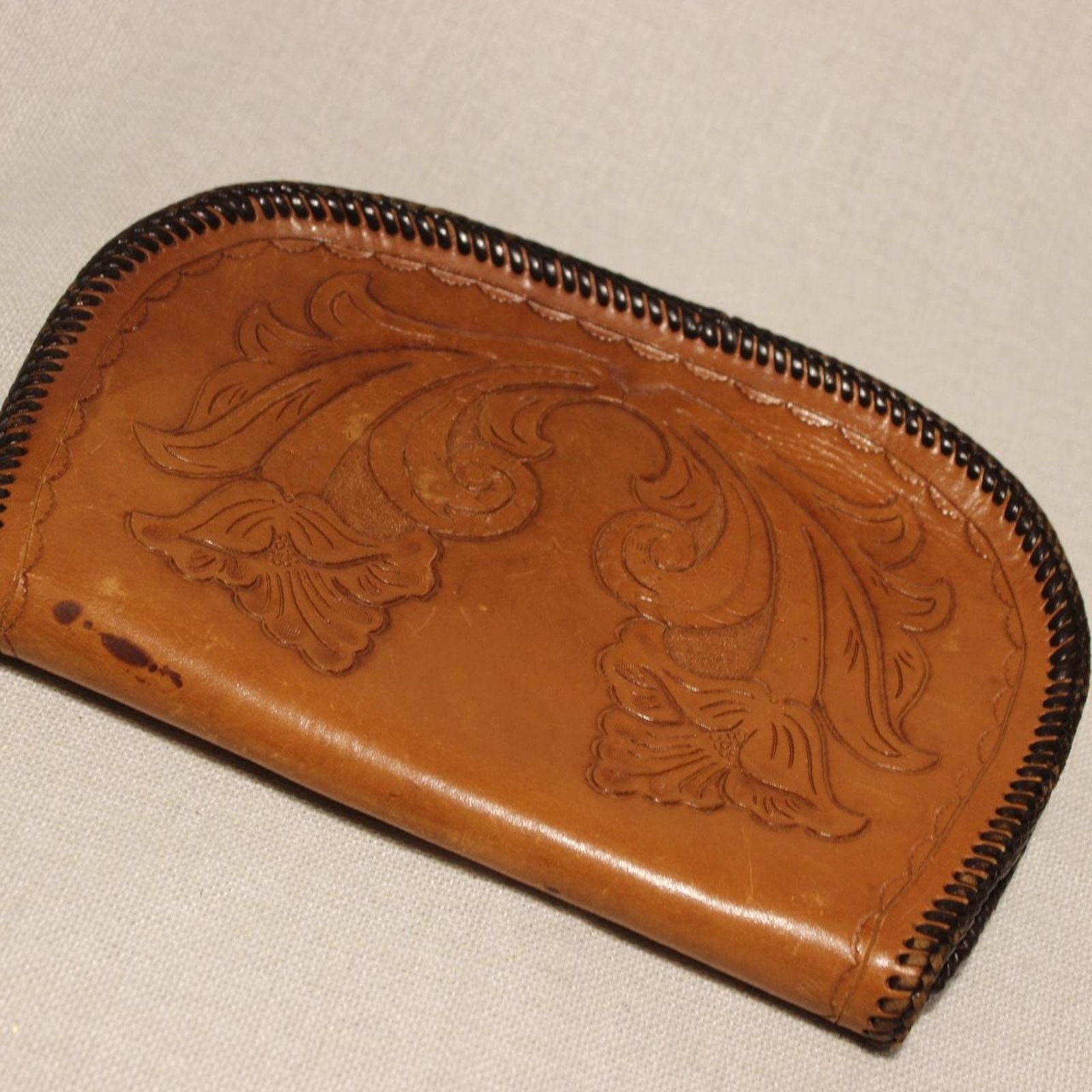 Other Vintage Stamped Leather Clutch Purse Size ONE SIZE - 4 Thumbnail