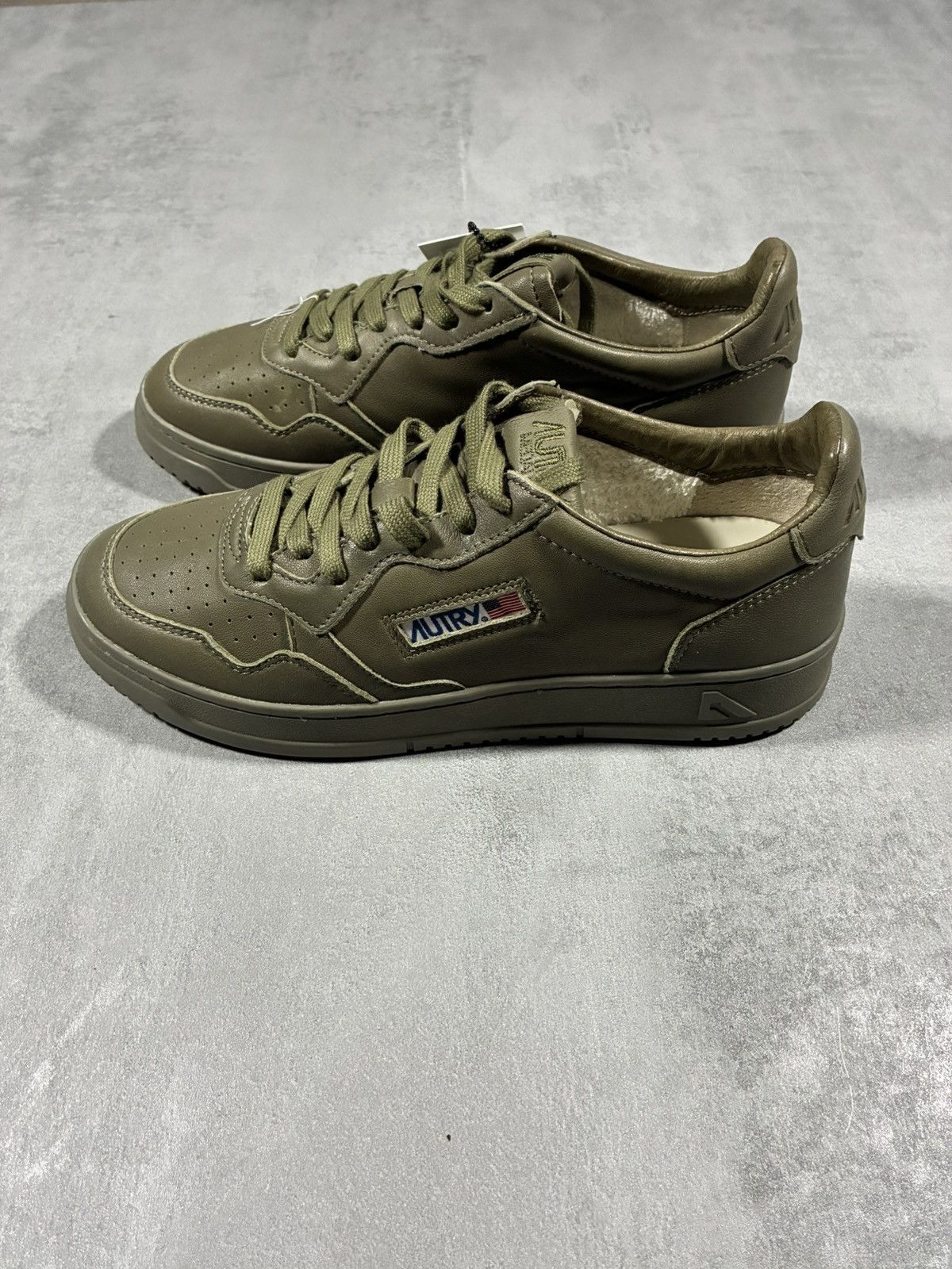 AUTRY Autry Medalist Khaki US 9 New – Vintage Tennis Sneaker Size US 9 / EU 42 - 9 Thumbnail