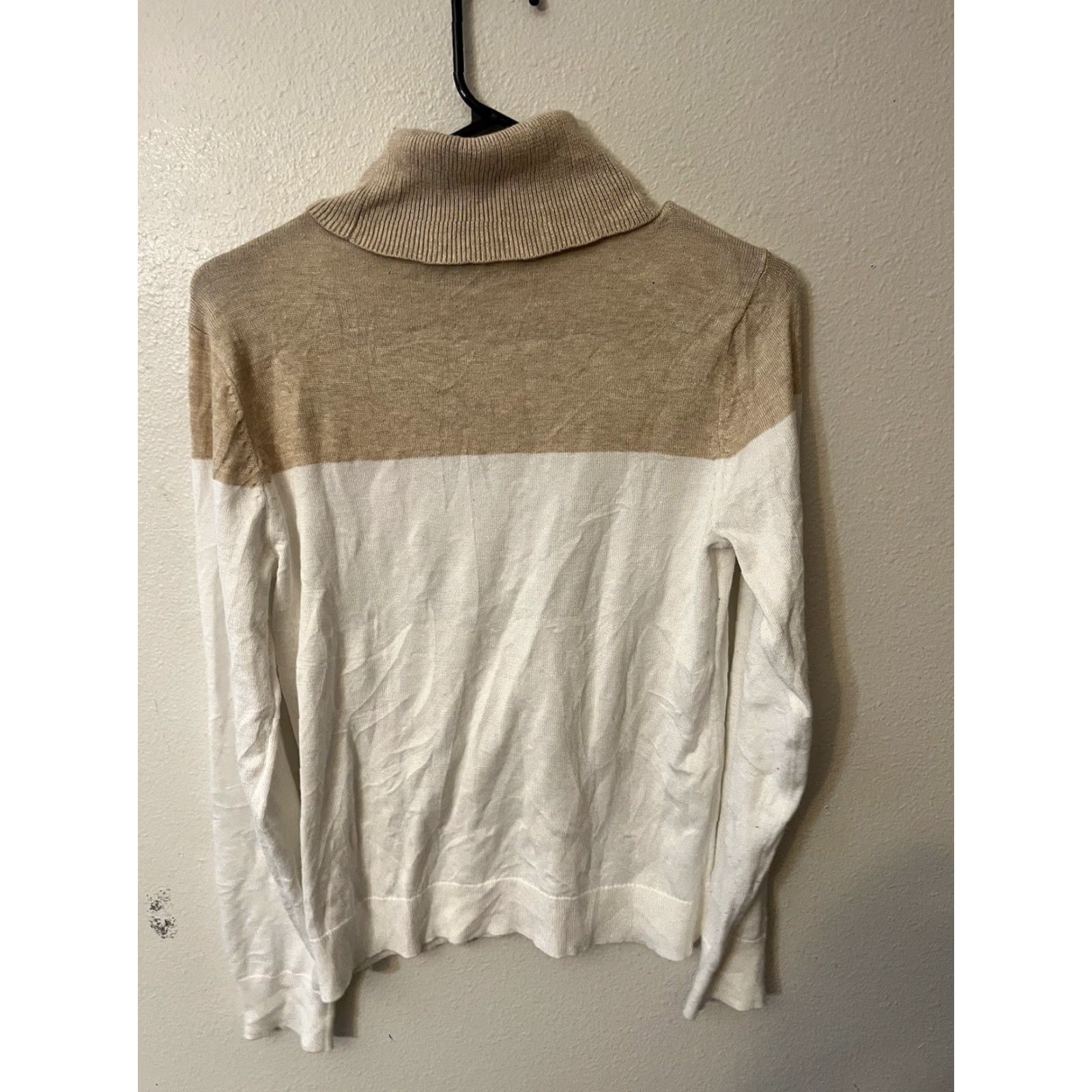Vintage BY DESIGN Women's Beige Brown Solid Long Sleeve Turtleneck Sweater Size M - Designer Pullover Size M / US 6-8 / IT 42-44 - 3 Thumbnail