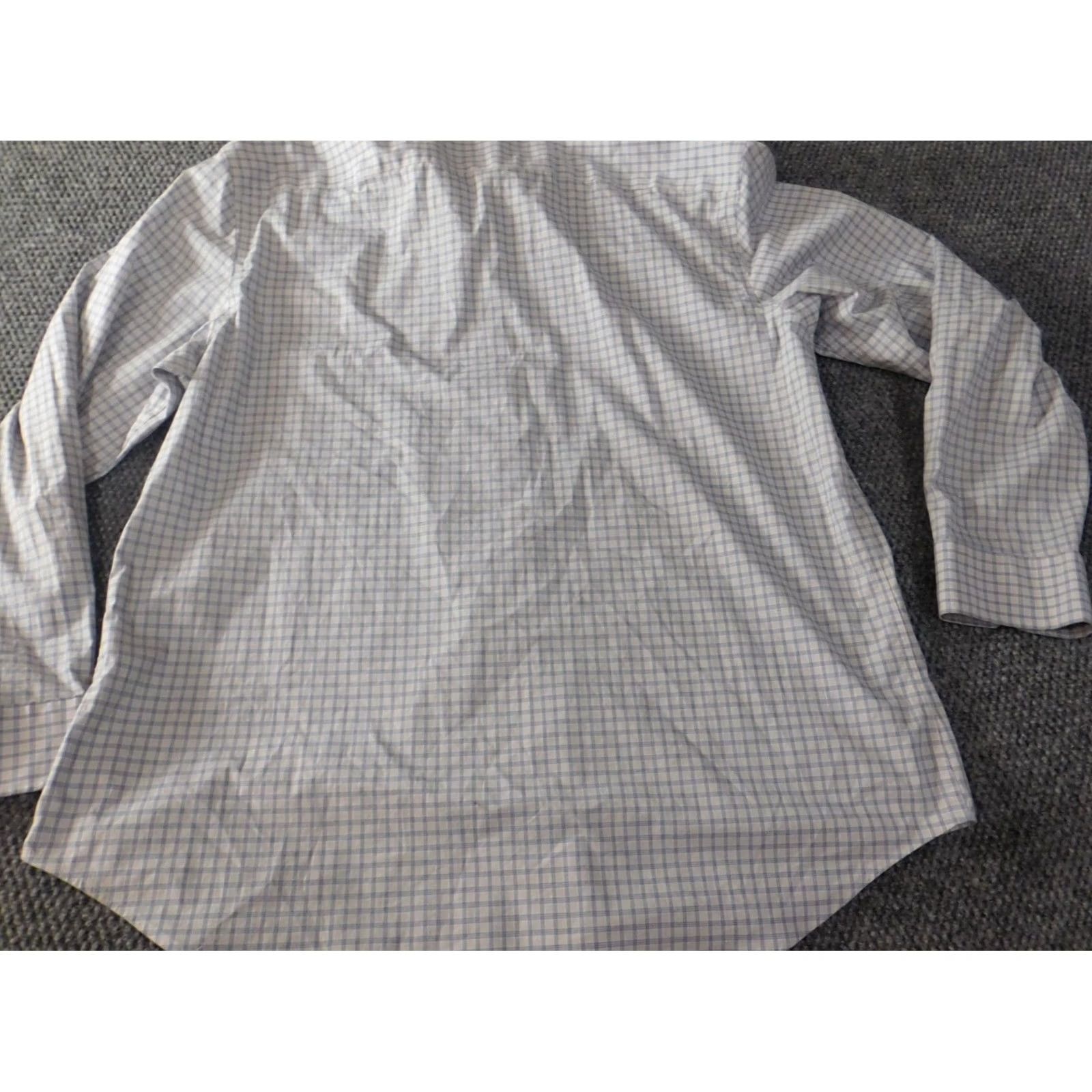 Old Navy Old Navy Mens Shirt 2XL Blue Plaid Slim Fit Button-Up Non-Iron Long Sleeve Size US XXL / EU 58 / 5 - 6 Thumbnail