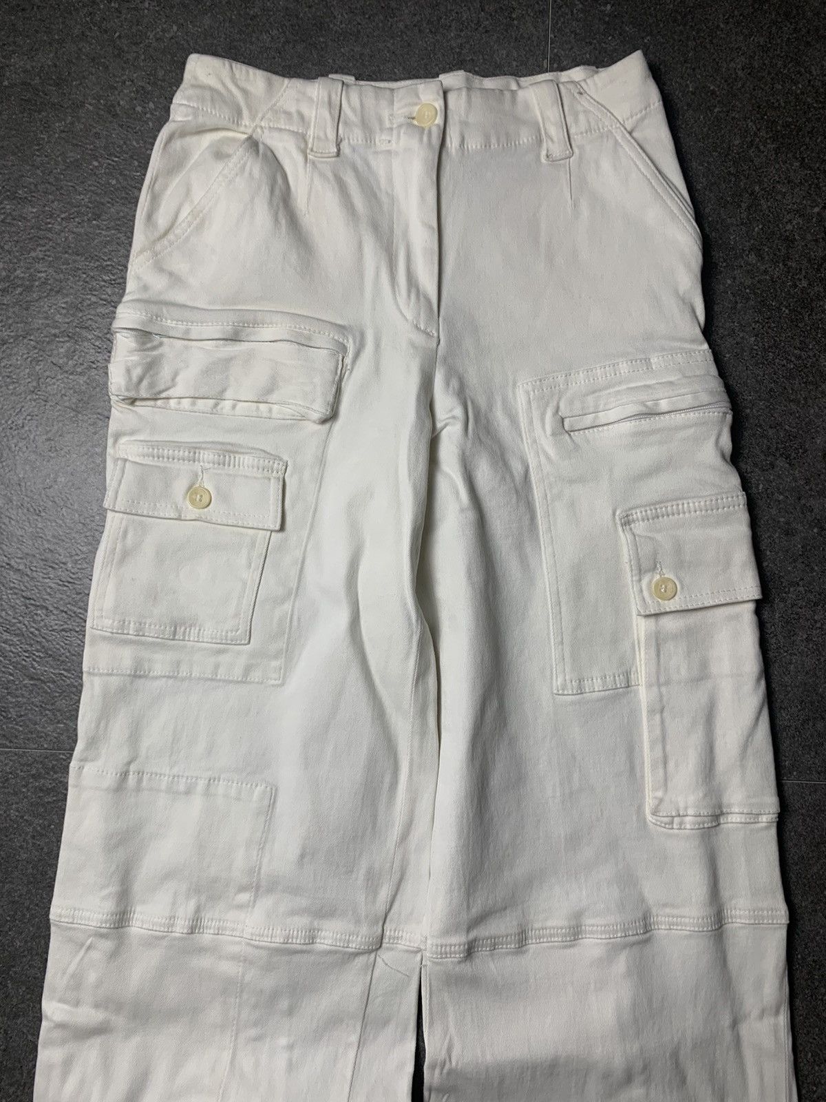 Dolce & Gabbana 2000s Dolce Gabbana Multipocket Flared Cargo Pants Size 26" / US 2 / IT 38 - 2 Thumbnail