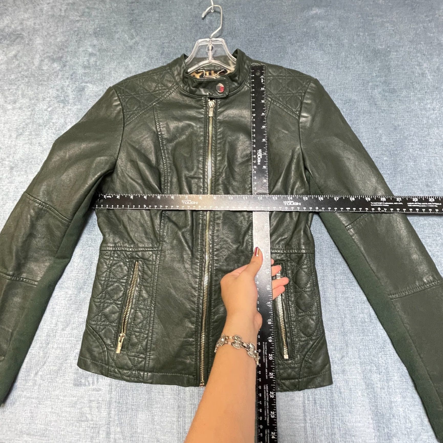 VINTAGE Black Rivet Olive Green Faux Leather Motorcycle Jacket Womens XS Lined Full Zip Green Olive?