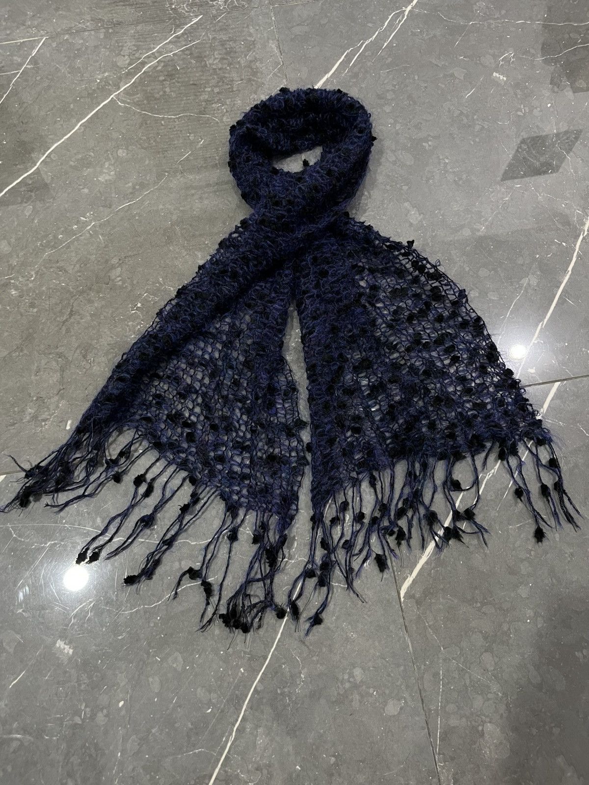5351 POUR LES HOMMES DARK BLUE OPEN KNIT SCRAF VKEI Size ONE SIZE - 1 Thumbnail
