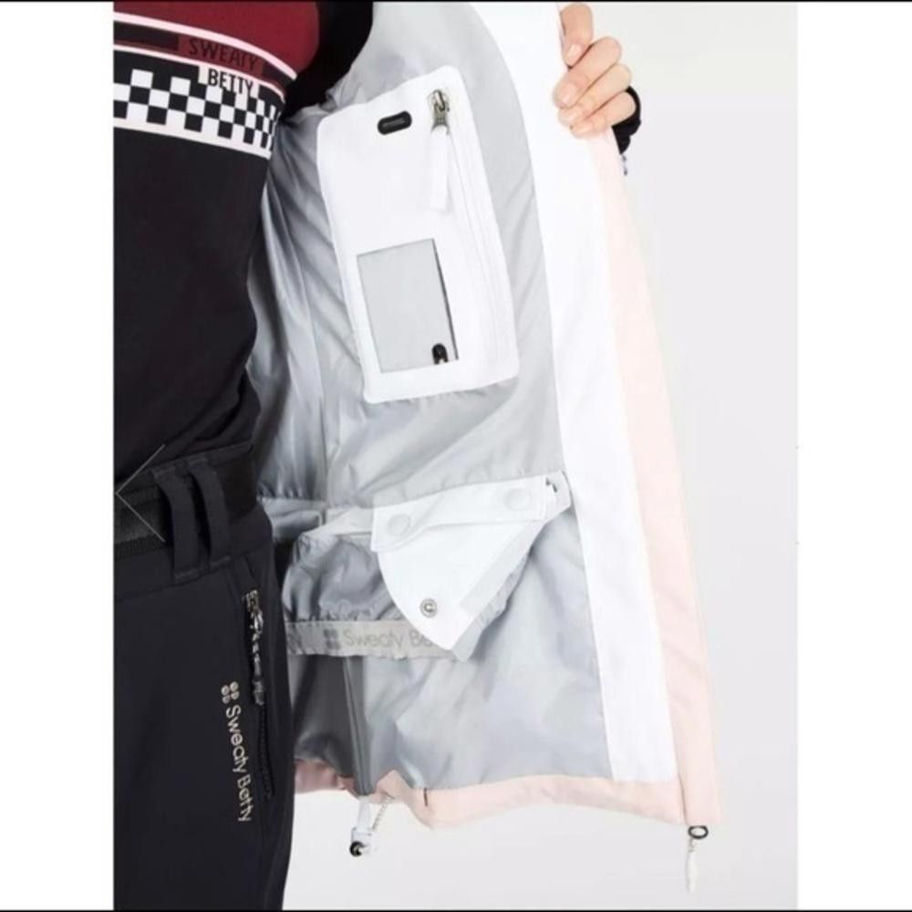 Designer Sweaty Betty Ski Coat. XS. Used! Some dirty spots Size XS / US 0-2 / IT 36-38 - 3 Thumbnail