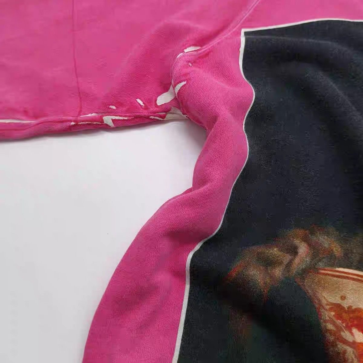 Gucci Gucci Cat Graphic Sweatshirt in Pink - dmc Size US M / EU 48-50 / 2 - 4 Thumbnail
