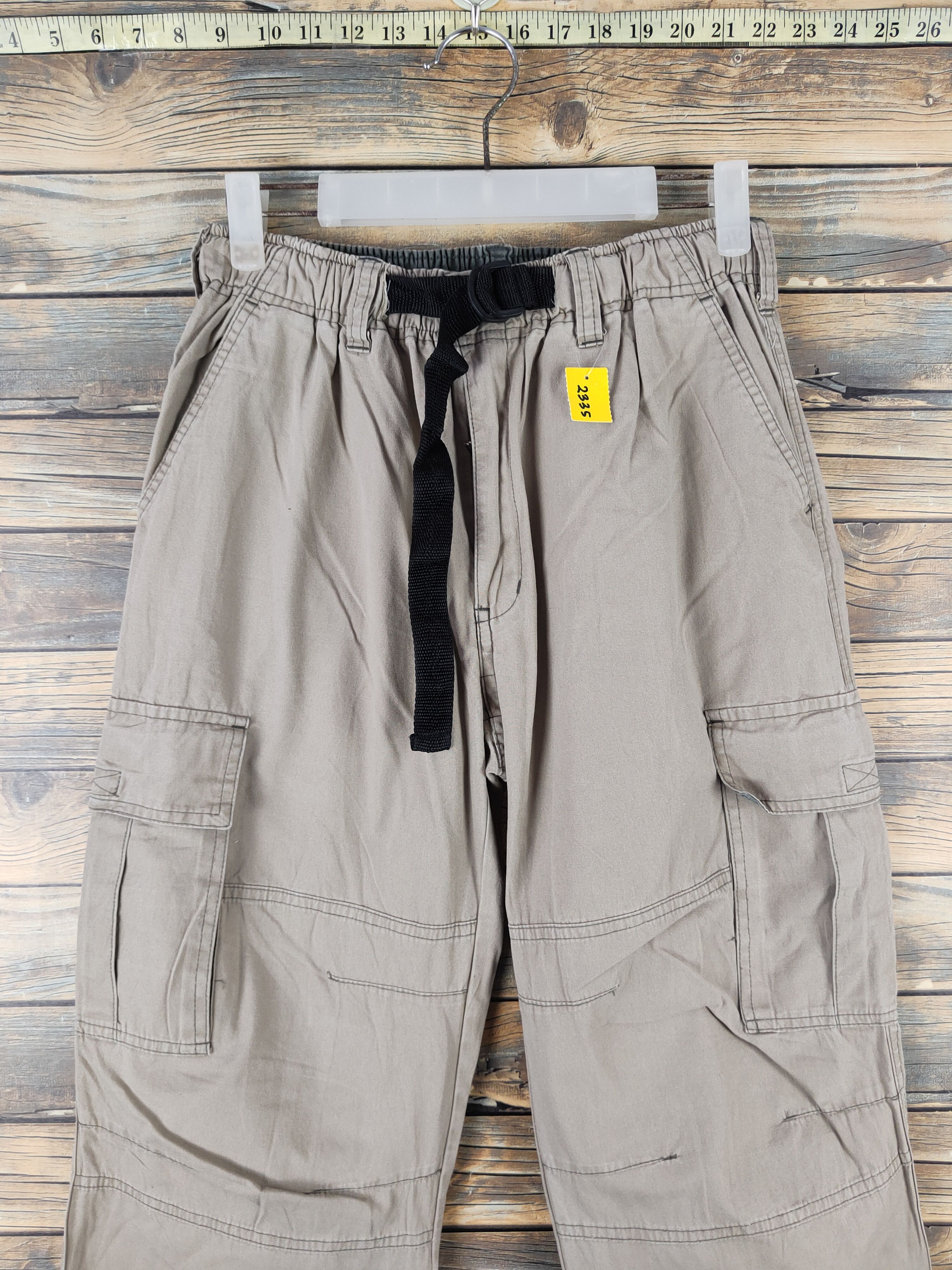 Japanese Brand DL Japanese Brand Beige Multipocket Cargo Pants #2335 Size US 31 - 2 Thumbnail