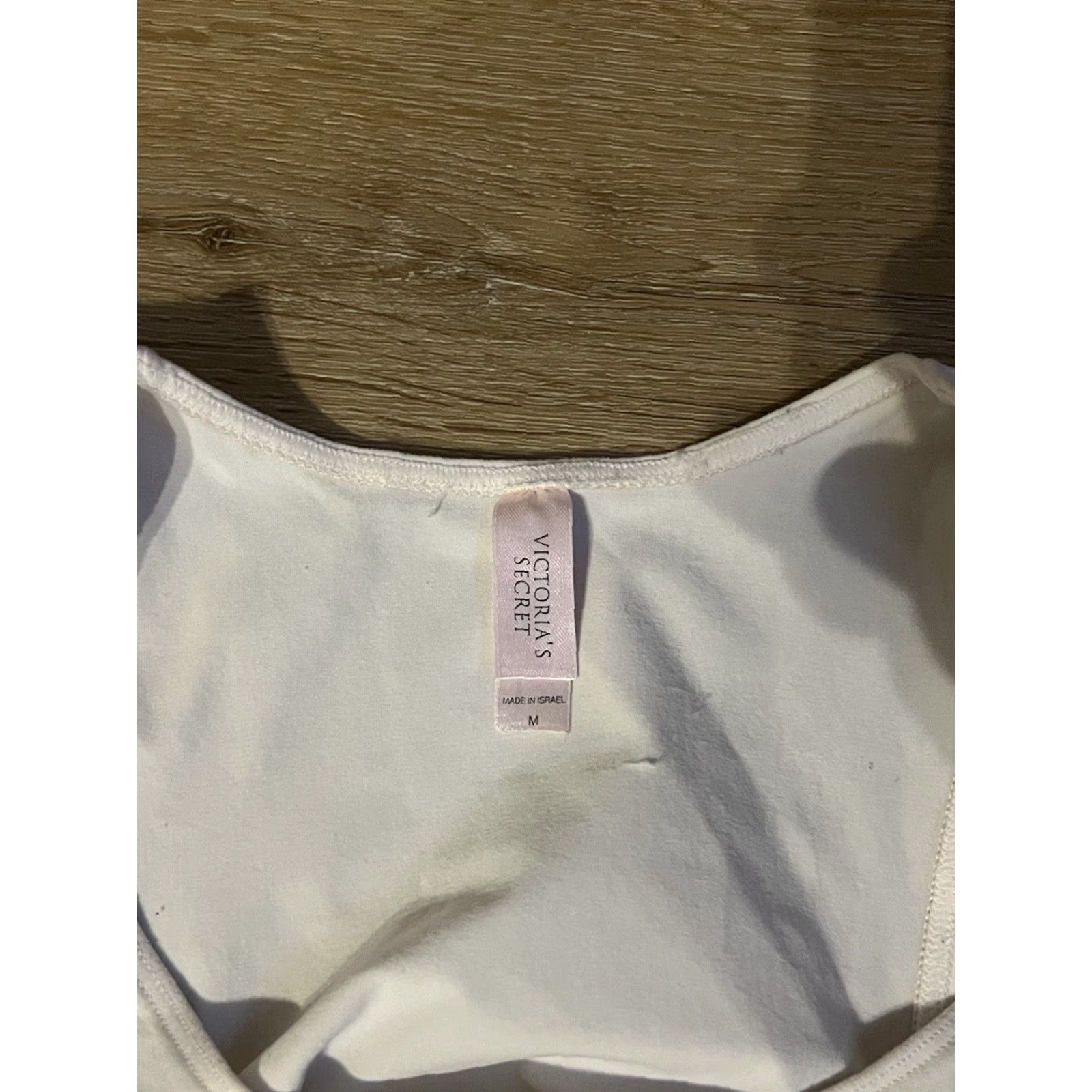 Victoria's Secret Victoria Secret Womens Tank White Sleeveless Stretch Fit Size Medium Size M / US 6-8 / IT 42-44 - 3 Thumbnail