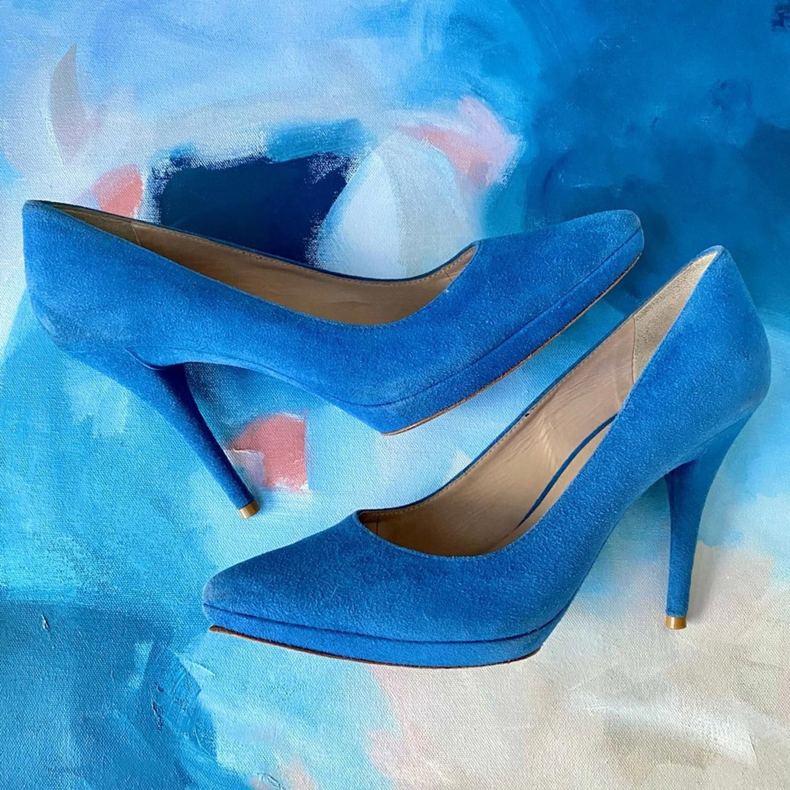 Other Pour La Victoire Blue Suede Heels Pointed Toe 9.5 Size US 9.5 / IT 39.5 - 8 Thumbnail