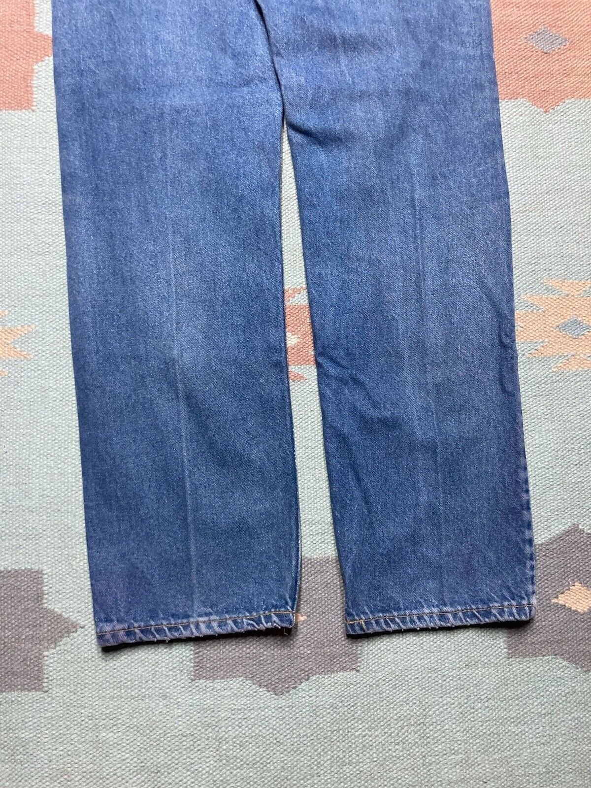 Levi's × Vintage 80s Levi’s 505 0216 xx jeans faded whiskers straight 32x33 Size US 32 / EU 48 - 2 Thumbnail