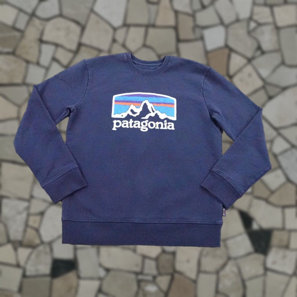 Patagonia Patagonia Sweatshirt Mens Small Blue Fitz Roy Horizons Uprisal Crewneck Pullover Size US S / EU 44-46 / 1 - 1 Thumbnail