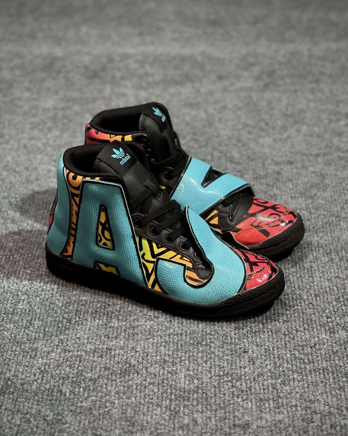 Adidas × Jeremy Scott Jeremy Scott x Adidas JS Letters Multicolor Size US 6 / EU 39 - 3 Thumbnail