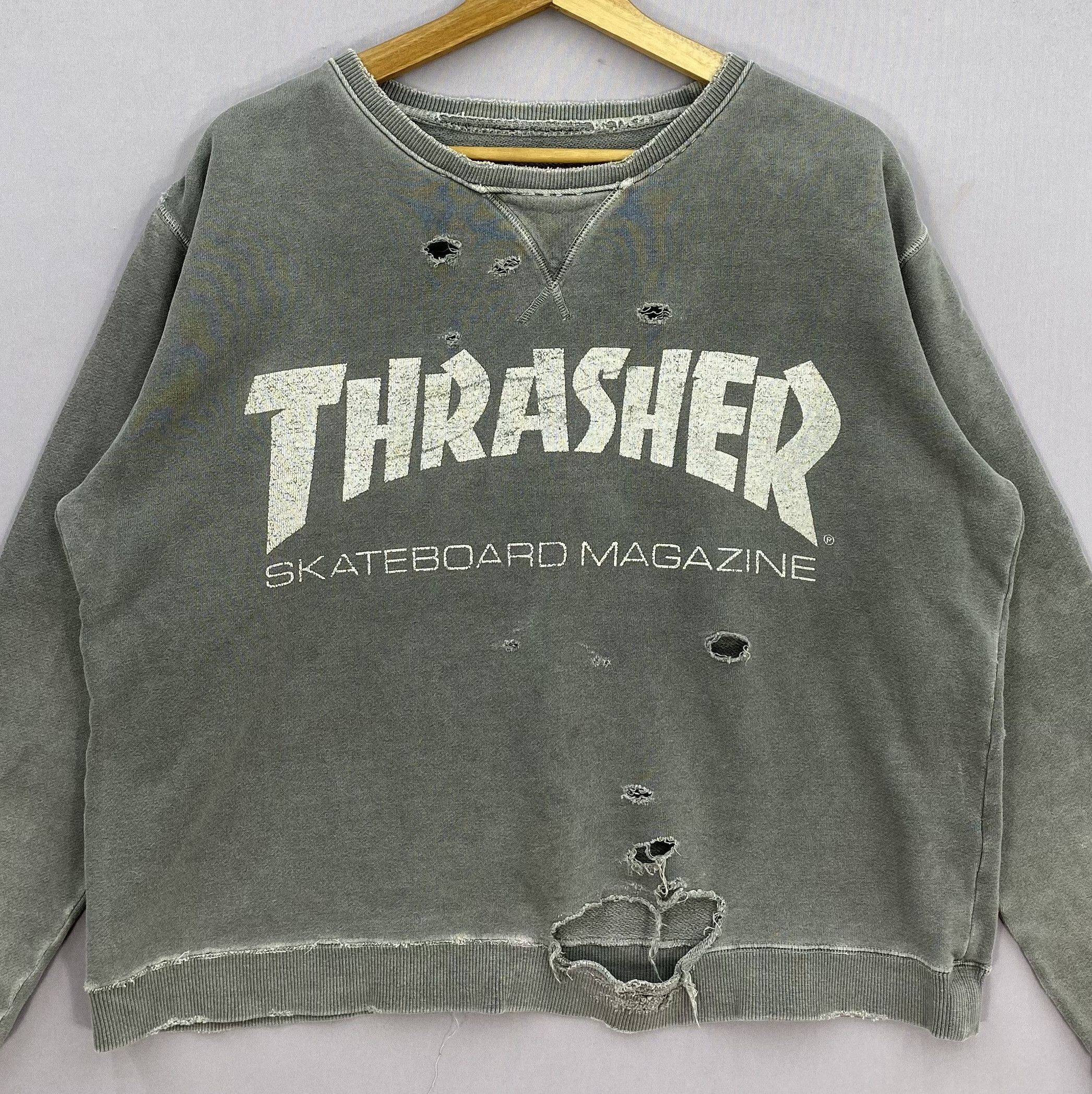 Thrasher Vintage Y2K Destroyed Thrasher Skateboard Magazine Sweater Size US L / EU 52-54 / 3 - 3 Thumbnail