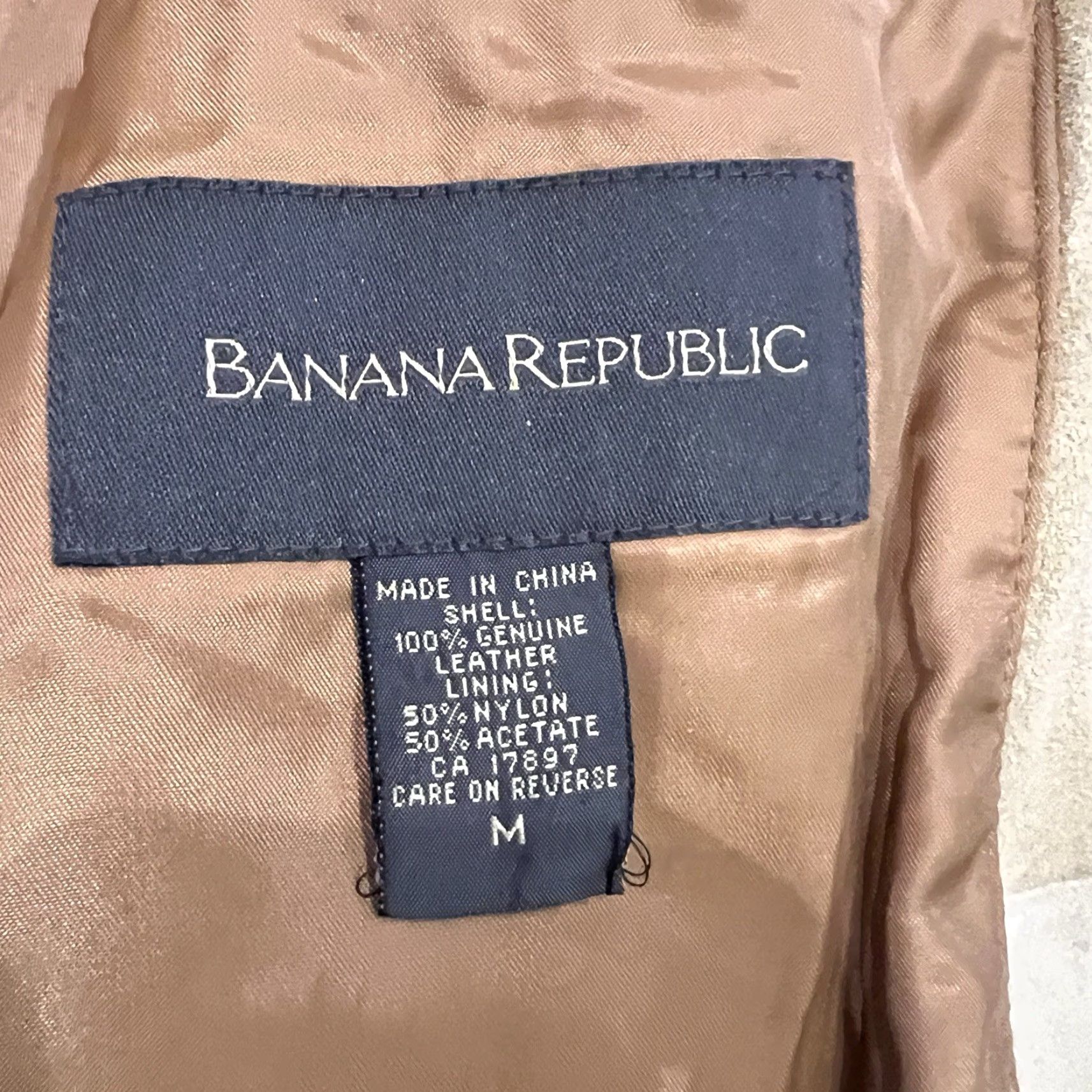 Banana Republic VINTAGE Banana Republic Blazer Jacket Mens M Leather Beige Button Pockets Outdoor Sports 90s VTG Size 40R - 5 Thumbnail