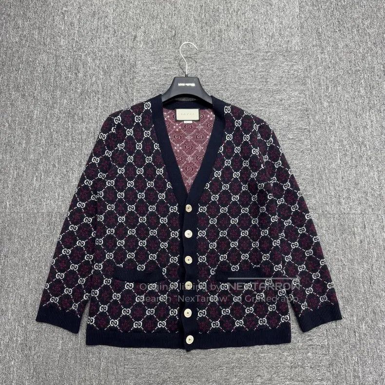 Gucci Gucci Double G full-print wool cardigan coat Size US S / EU 44-46 / 1 - 1 Thumbnail