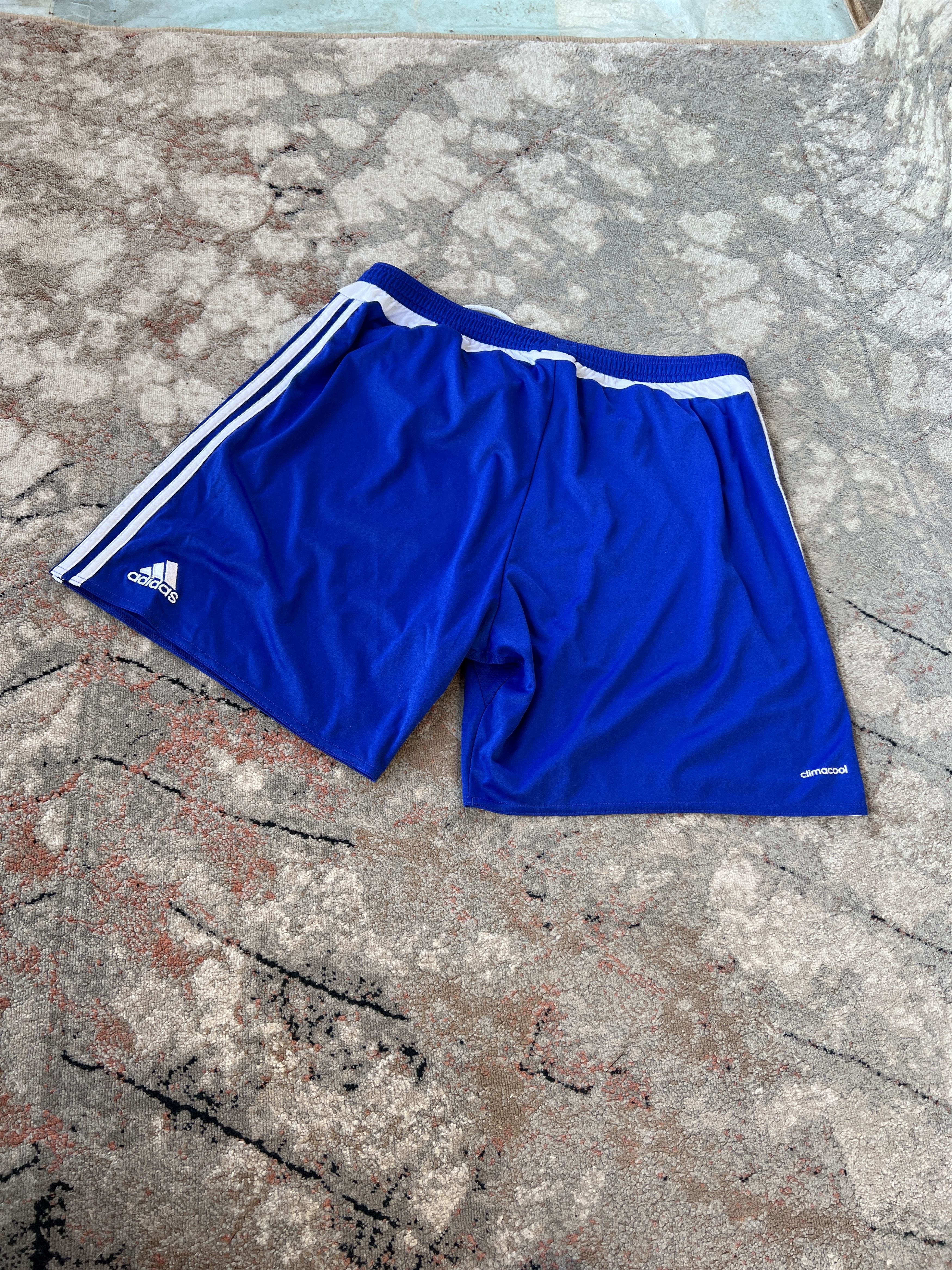 Adidas Adidas Dynamo Kyiv Shorts Size US 36 / EU 52 - 5 Thumbnail