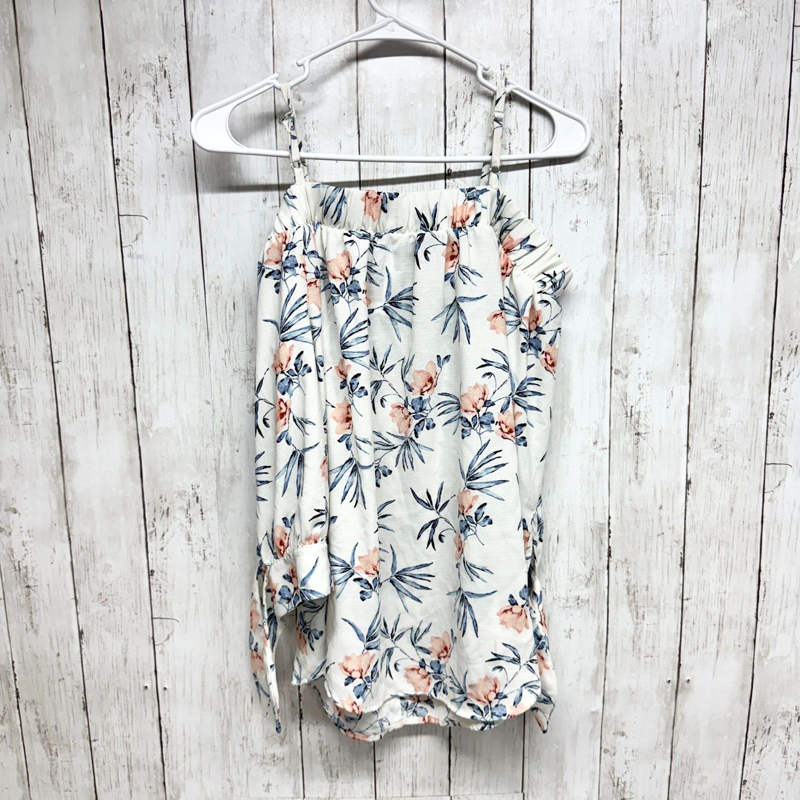 Other iz Byer Blouse Size Medium Button Front Off Shoulder Floral Size M / US 6-8 / IT 42-44 - 8 Thumbnail