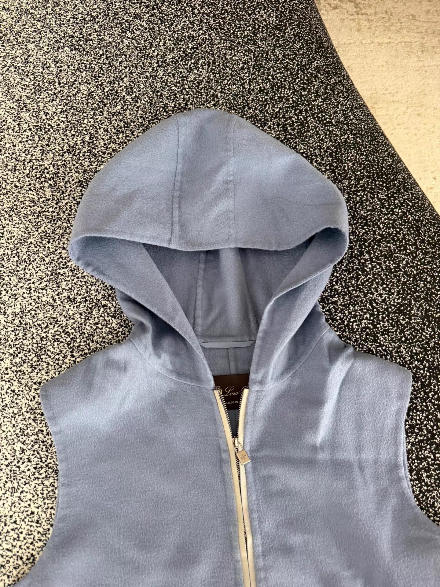 Loro Piana Loro Piana Womens Gilet 38 Near New Size XS / US 0-2 / IT 36-38 - 3 Thumbnail