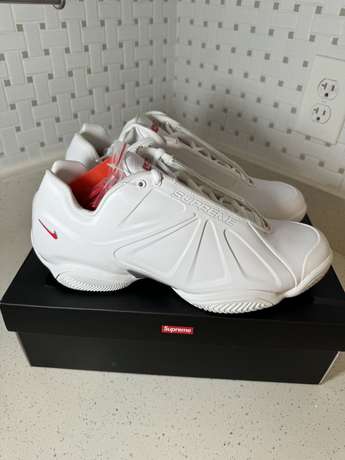 supreme nike zoom black