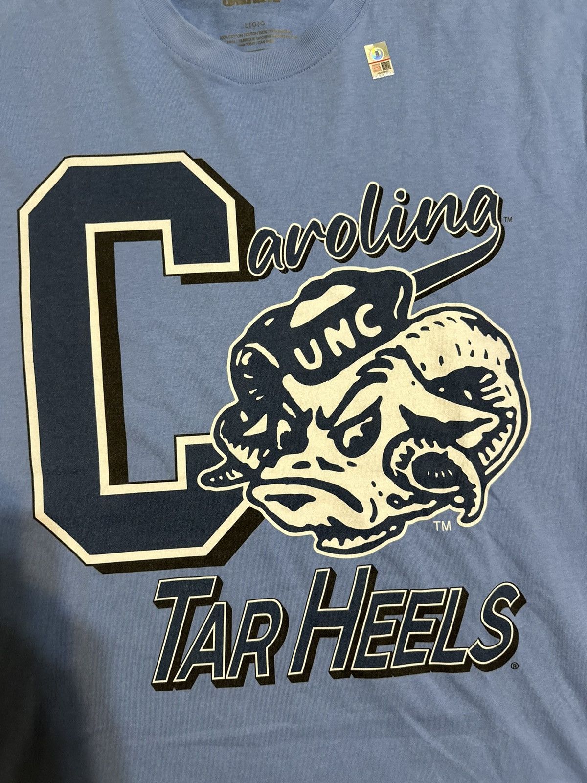 NCAA Vintage NCAA North Carolina Tar Heels shirt 00s size large Size US L / EU 52-54 / 3 - 2 Thumbnail