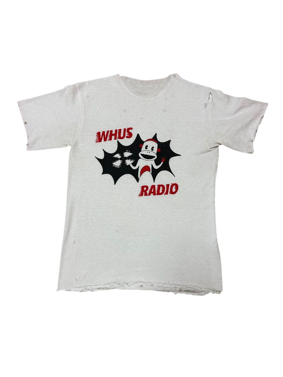 Vintage 1979 THRASHED WHUS RADIO T-SHIRT Size US S / EU 44-46 / 1 - 1 Thumbnail