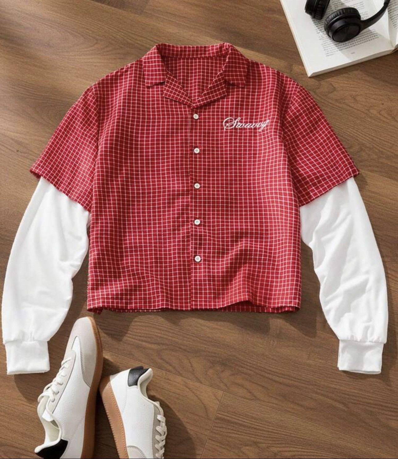 Shein Long sleeve button up (red) Size US M / EU 48-50 / 2 - 1 Thumbnail