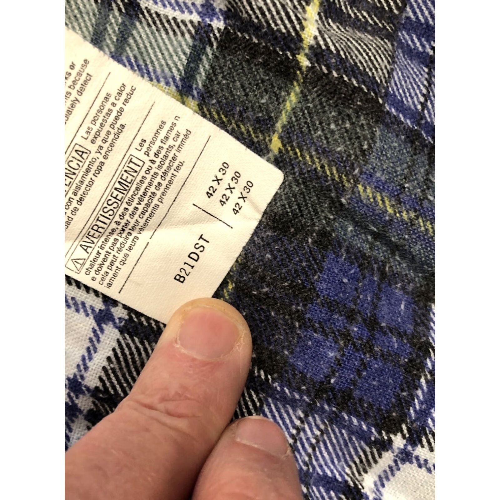 Carhartt VINTAGE Carhartt Jeans 42x27 Relaxed Denim Blue USA Lined Pockets US-Made Mens DST B21 DST Straight Flannel Size US 42 / EU 58 - 7 Thumbnail