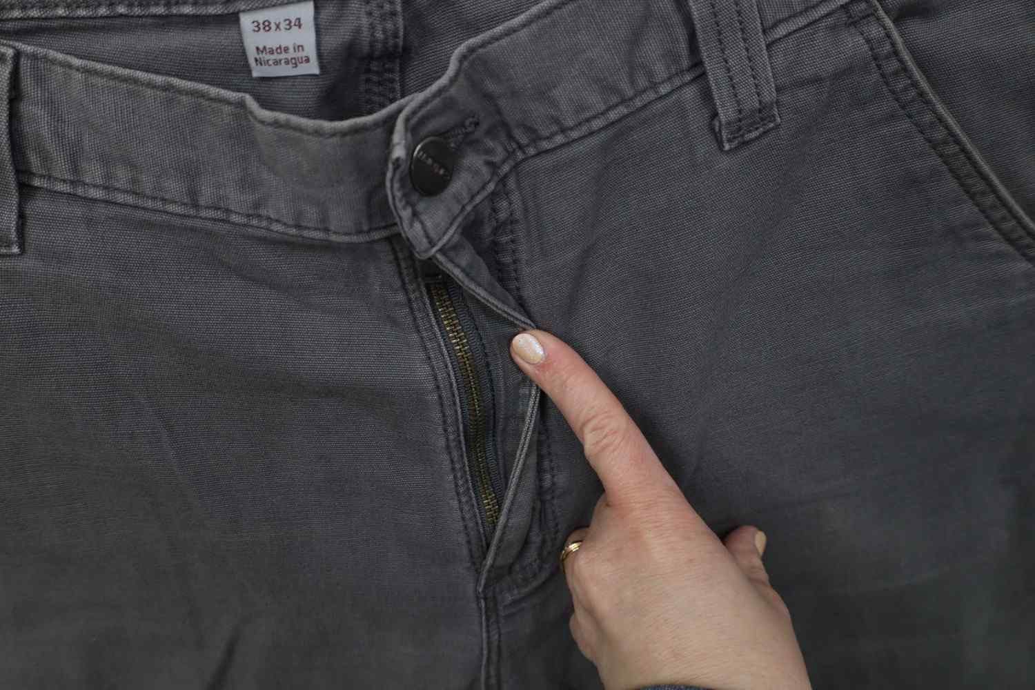 Carhartt Vintage Y2K Carhartt Fit Canvas Wide Leg Dungaree Pants Size US 38 / EU 54 - 7 Thumbnail