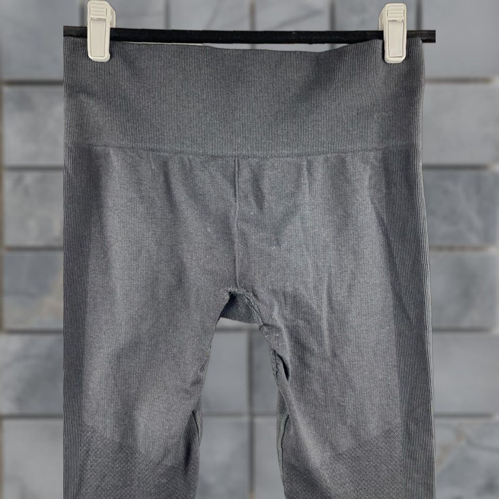 Lululemon Lululemon Leggings Women 6 Black High Rise Compression Stretch Active Yoga Pants Shirt? Size 28" / US 6 / IT 42 - 1 Thumbnail