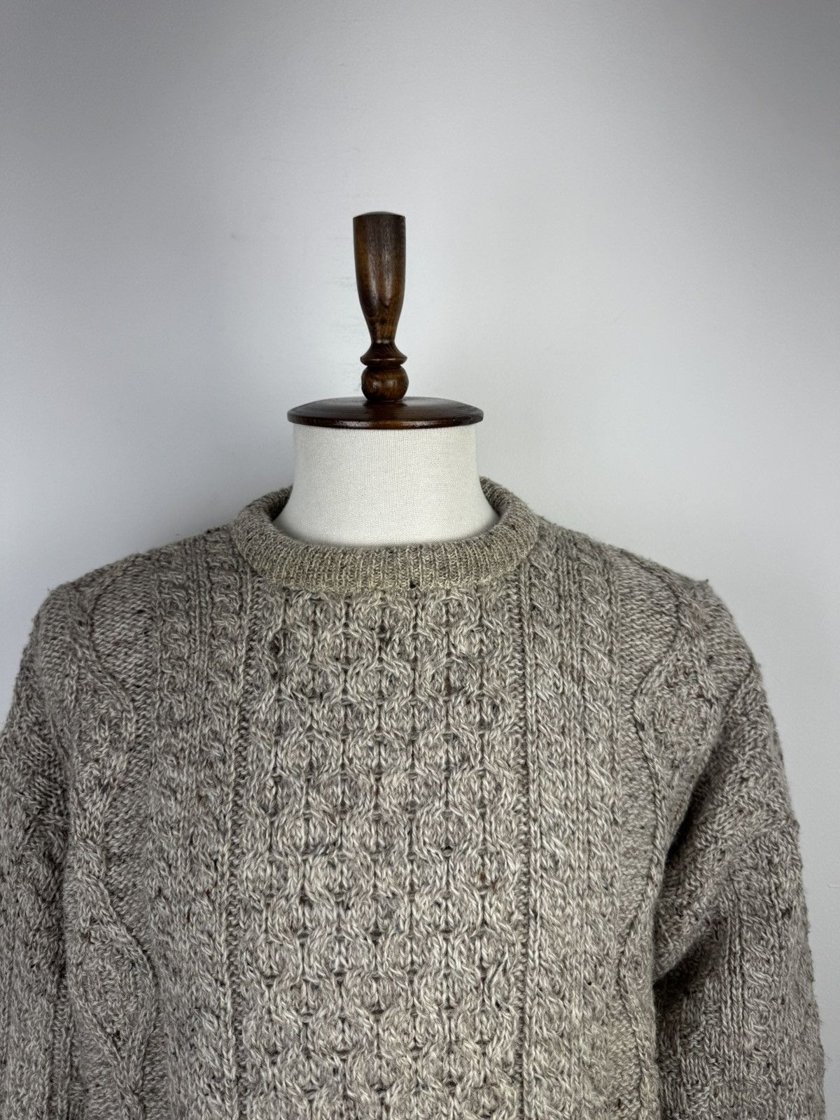 Designer Men’s Vintage Irish Homecraft Wool Knitted Sweater Jumper Size US L / EU 52-54 / 3 - 2 Thumbnail