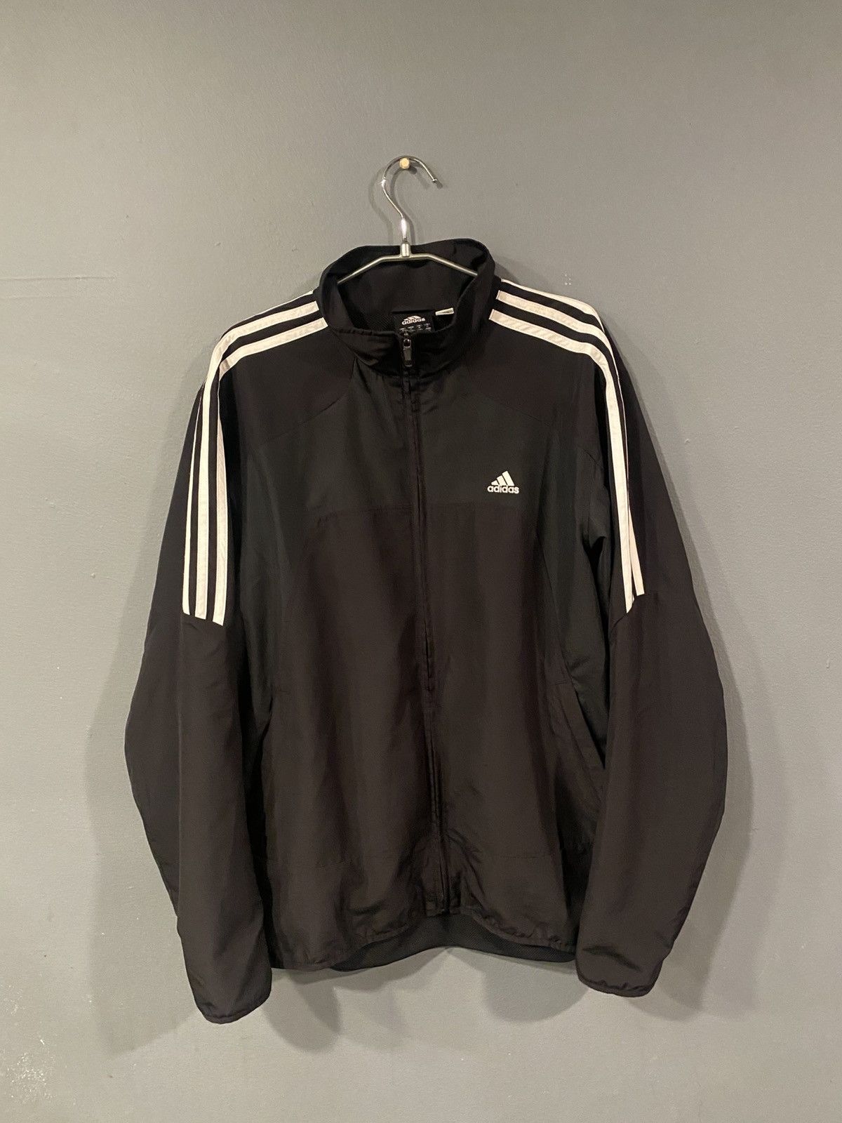 Adidas Vintage Adidas Windbreaker Track Jacket Size US M / EU 48-50 / 2 - 2 Thumbnail