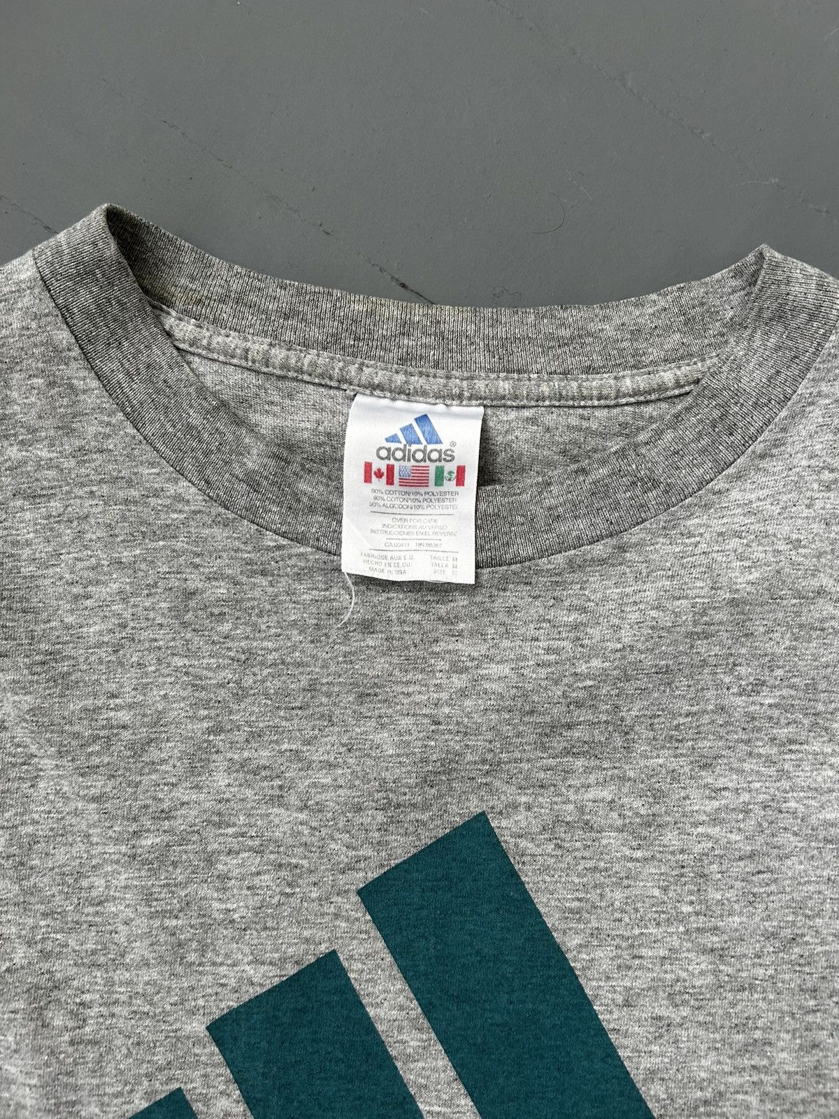 Adidas Adidas vintage T-shirt Size US M / EU 48-50 / 2 - 4 Thumbnail