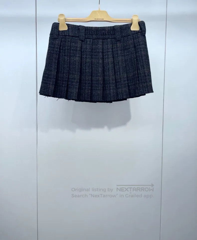 Miu Miu Miu Miu 38 Checked pleated miniskirt Size 37" - 2 Thumbnail
