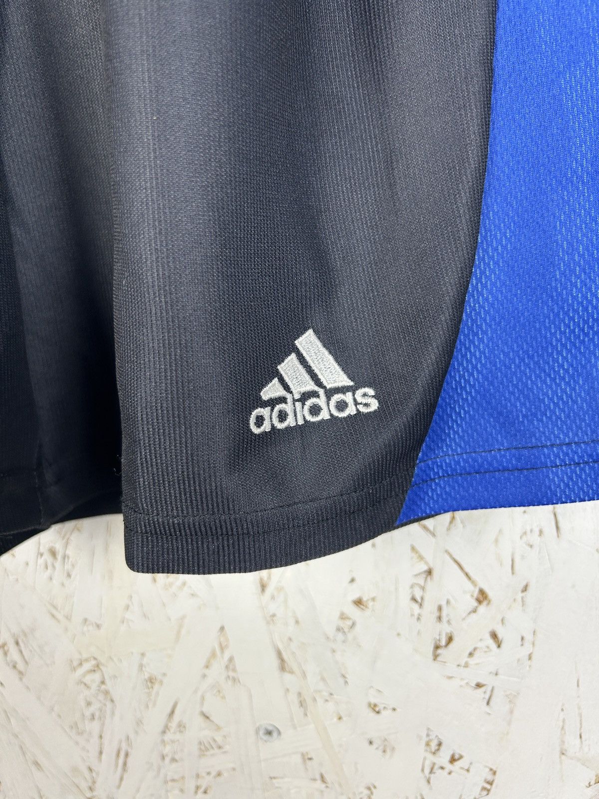 Adidas Vintage Adidas Club Brugge KV 2001/02 Away Kit Shorts Size US 30 / EU 46 - 3 Thumbnail