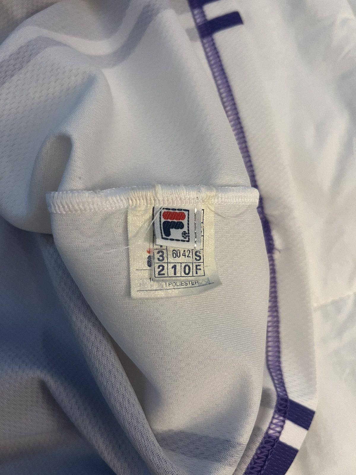 Fila Batistuta Fiorentina Authentic Jersey Size US XL / EU 56 / 4 - 4 Thumbnail