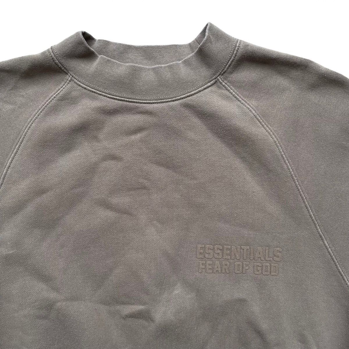 Essentials × Fear of God Fear Of God Essentials Crewneck Sweatshirt FOG Size XS Size US XS / EU 42 / 0 - 2 Thumbnail