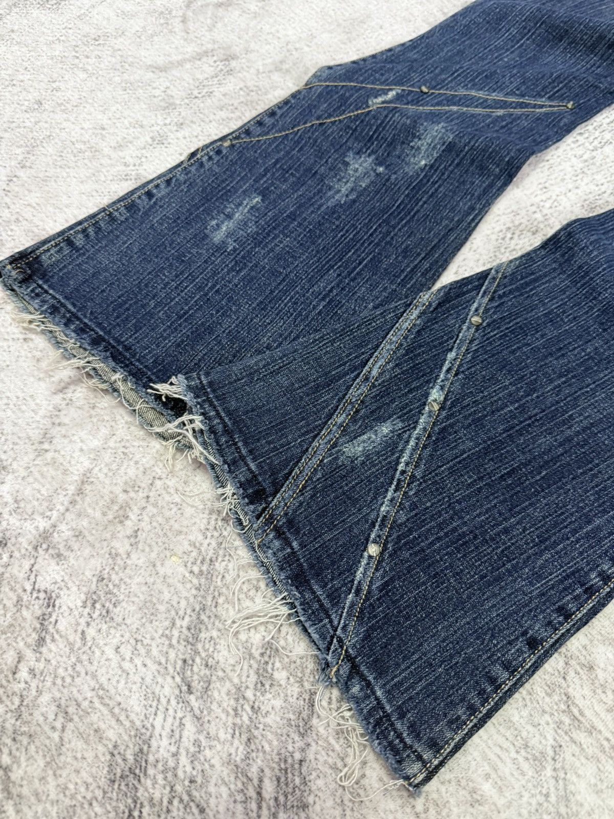Japanese Brand × Le Grande Bleu (L.G.B.) × Tornado Mart GHC Deconstructed Panel Green Mud Wash Low Rise Flared Jeans Size US 27 - 19 Thumbnail