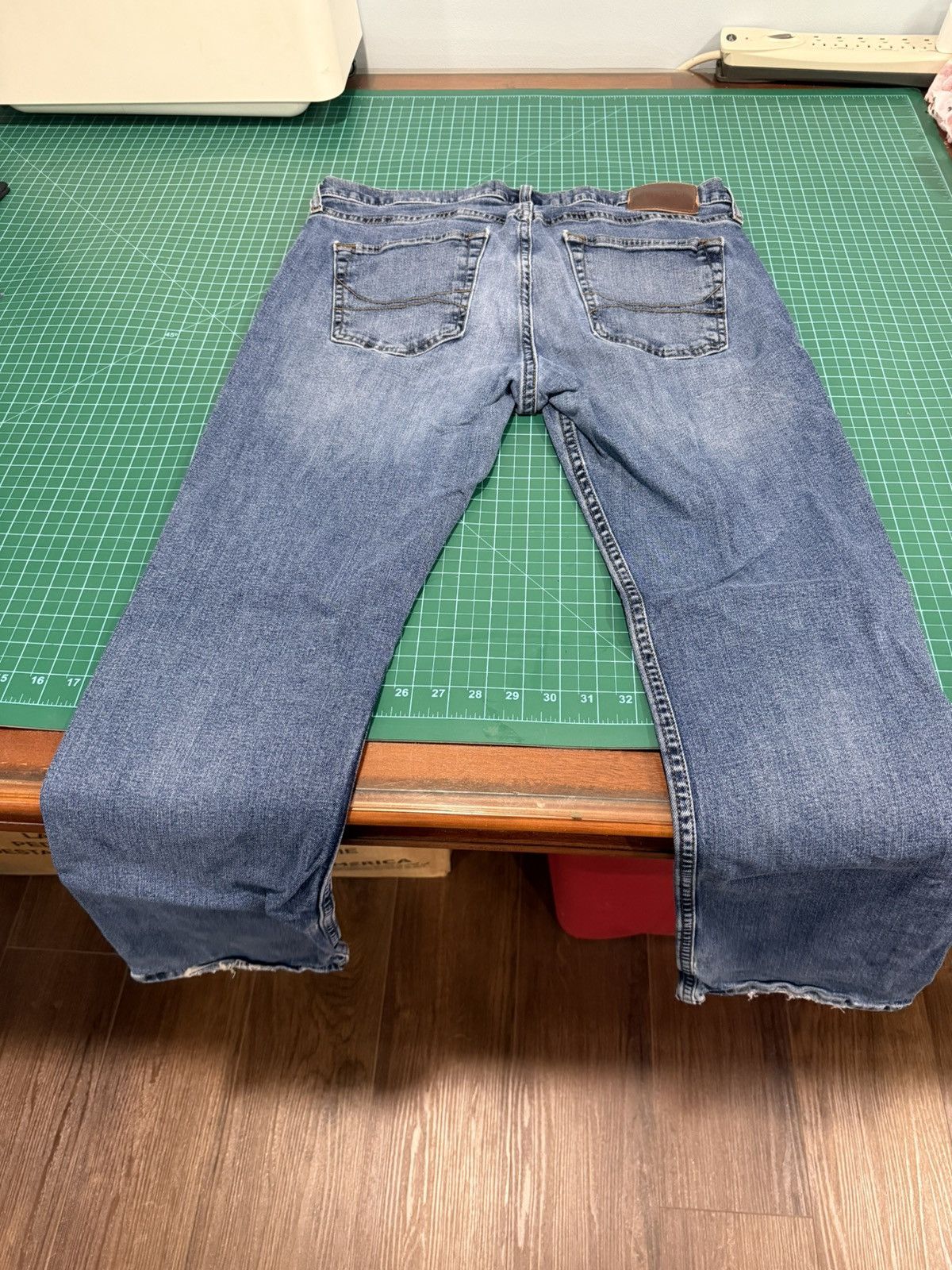 Hollister Hollister Blue Denim Jeans Boot Cut Size US 34 / EU 50 - 2 Thumbnail