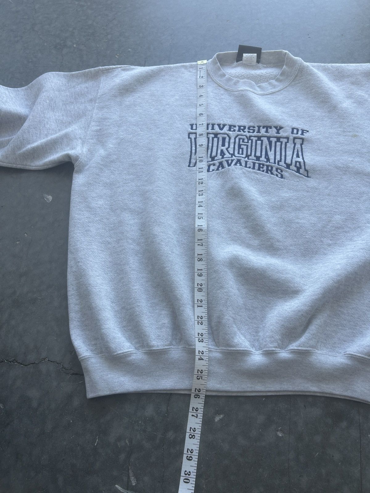 Vintage Vintage 90s Virginia Cavaliers Sweatshirt Embroidered Size US XL / EU 56 / 4 - 10 Thumbnail