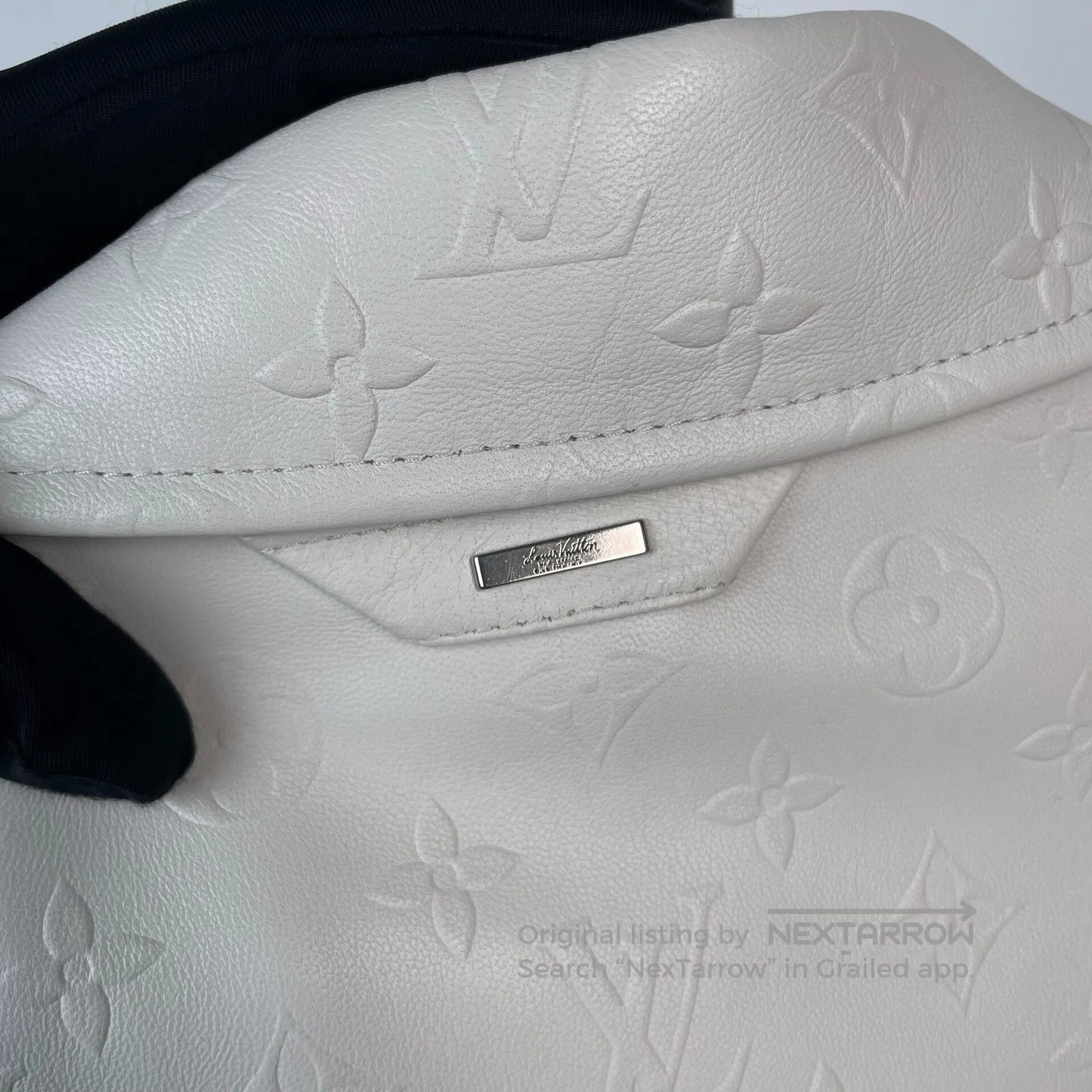 Louis Vuitton Louis Vuitton White print leather lapel long-sleeve jacket Size US L / EU 52-54 / 3 - 5 Thumbnail
