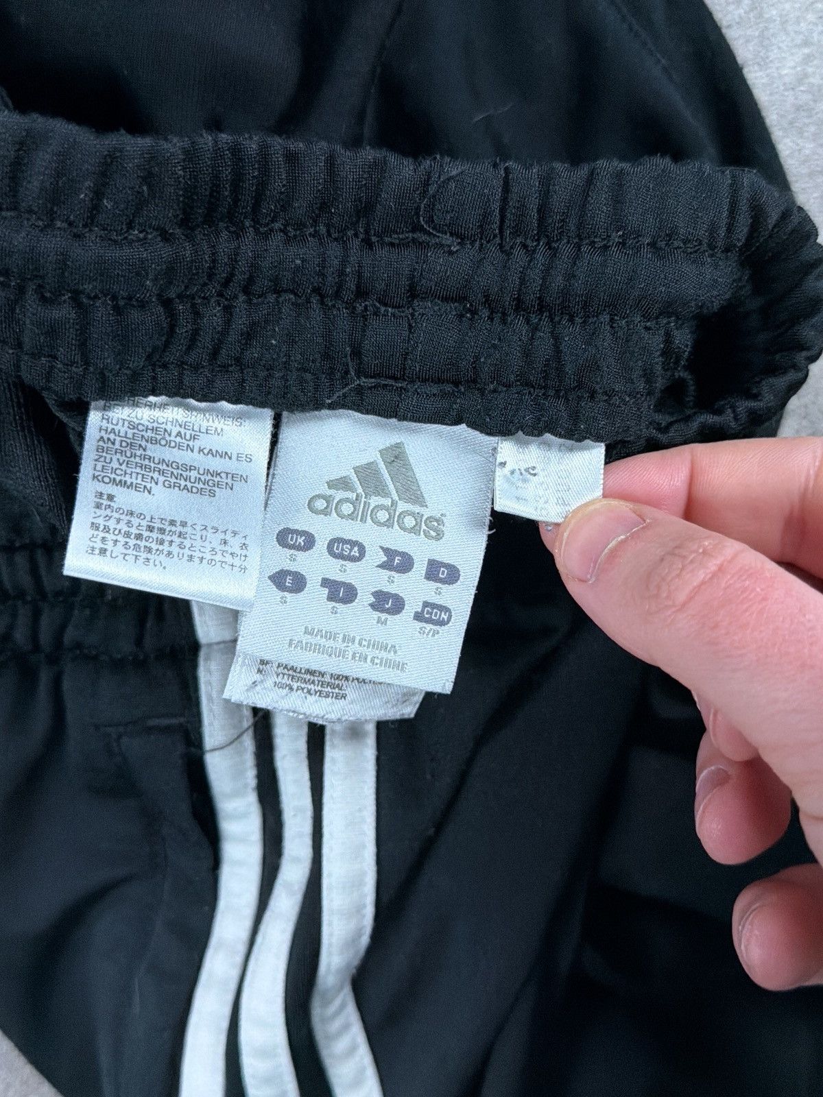 Adidas Adidas Wide-leg/Baggy Trackpants Size US 30 / EU 46 - 5 Thumbnail