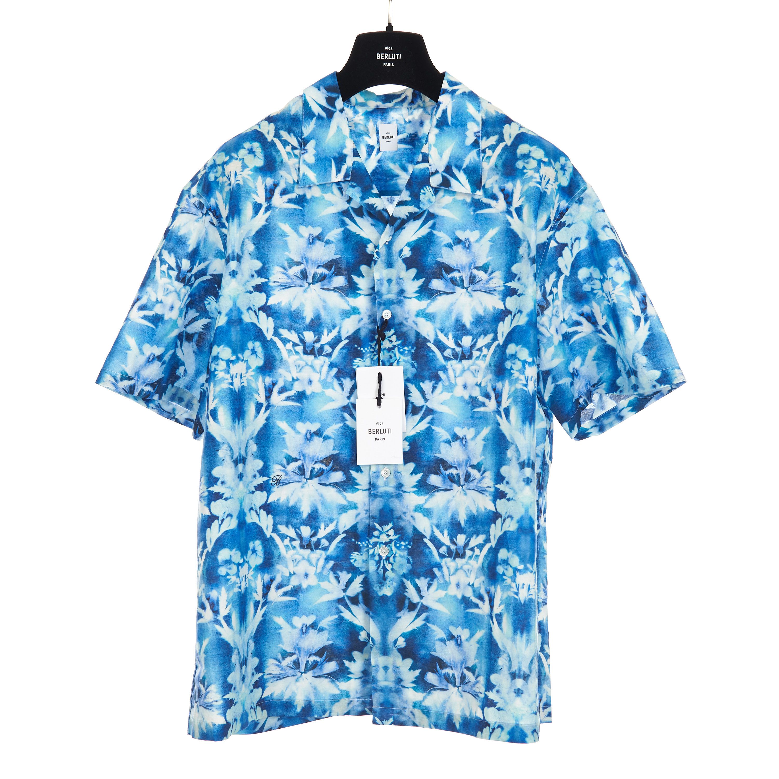 Berluti Hawaiian Shirt With Floral Print & Shortsleeves Size 43 Size US L / EU 52-54 / 3 - 1 Thumbnail