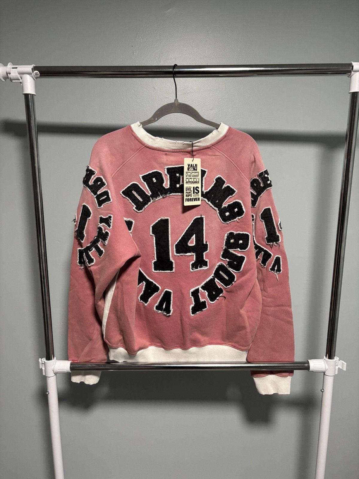 Vale Vale Forever Insignia Crewneck Redwood Size US L / EU 52-54 / 3 - 2 Thumbnail
