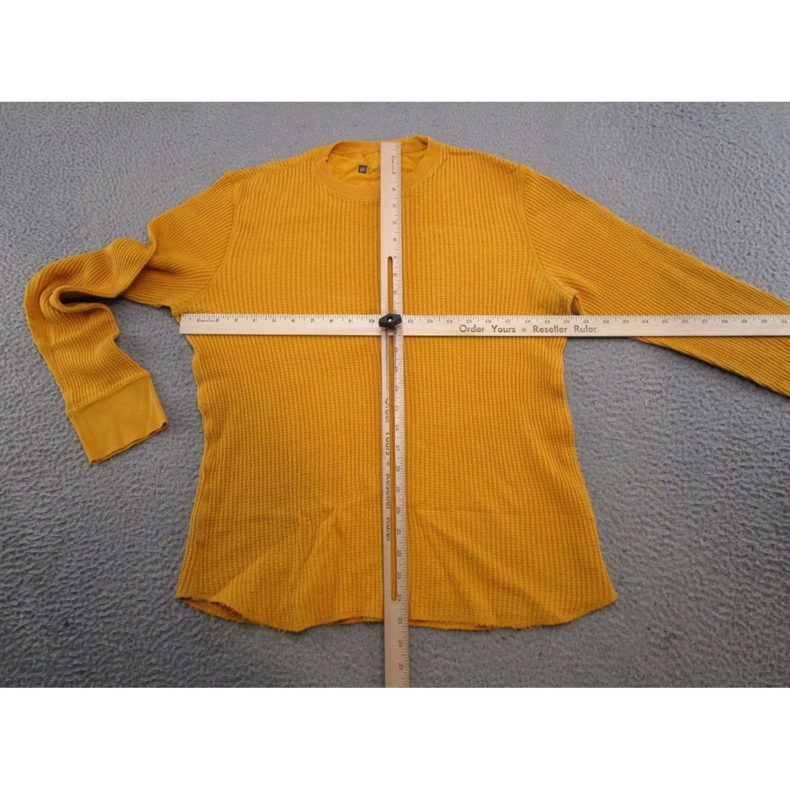 Old Navy Old Navy Athletic Fit Thermal Long Sleeve Shirt Mens M Gold Cotton Knit Crew Neck T-Shirt Thermal Winter Spring Fall M Mens Size US M / EU 48-50 / 2 - 5 Thumbnail