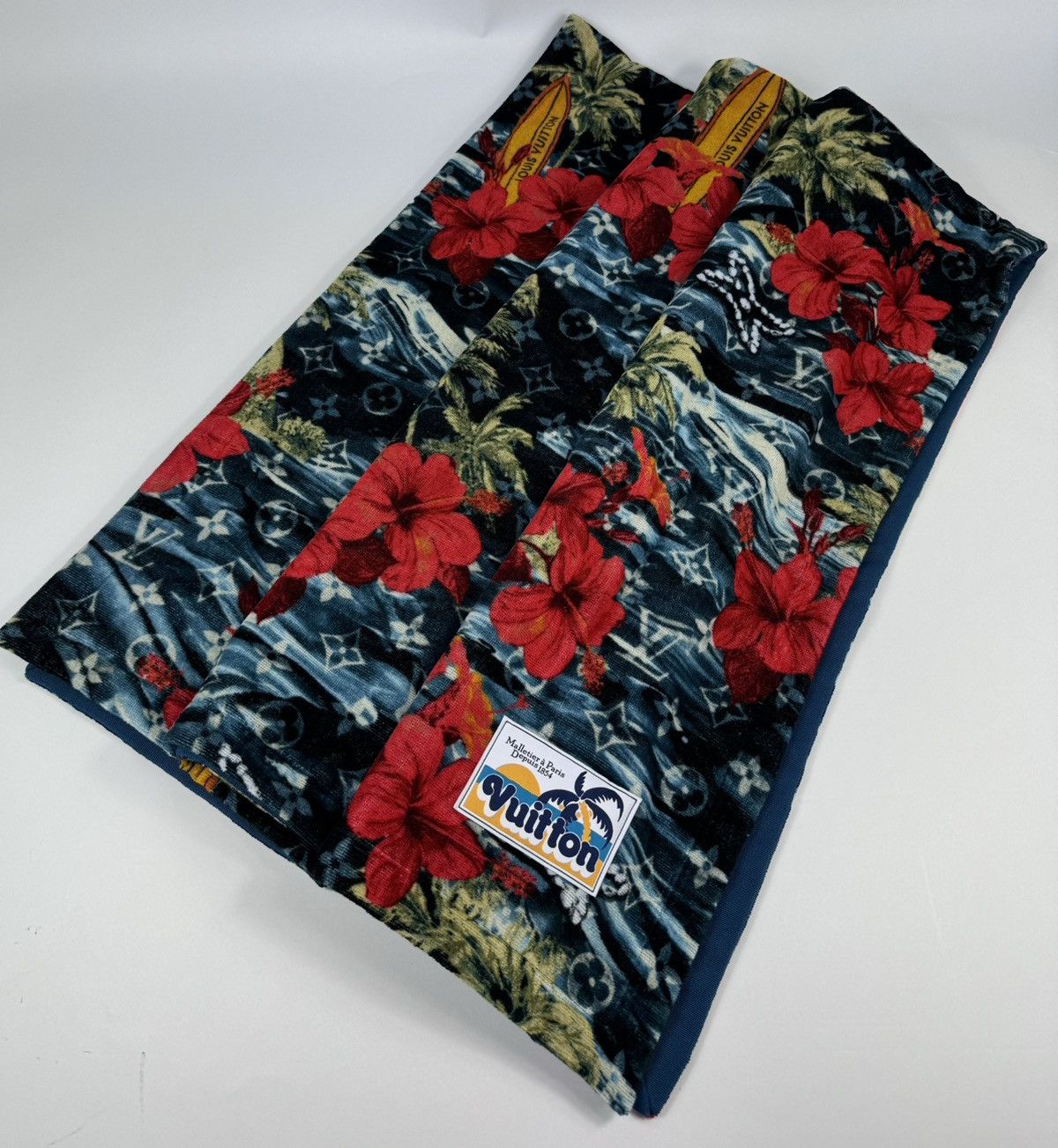 Louis Vuitton × Pharrell MONOGRAM PRINT BEACH TOWEL Size ONE SIZE - 2 Thumbnail