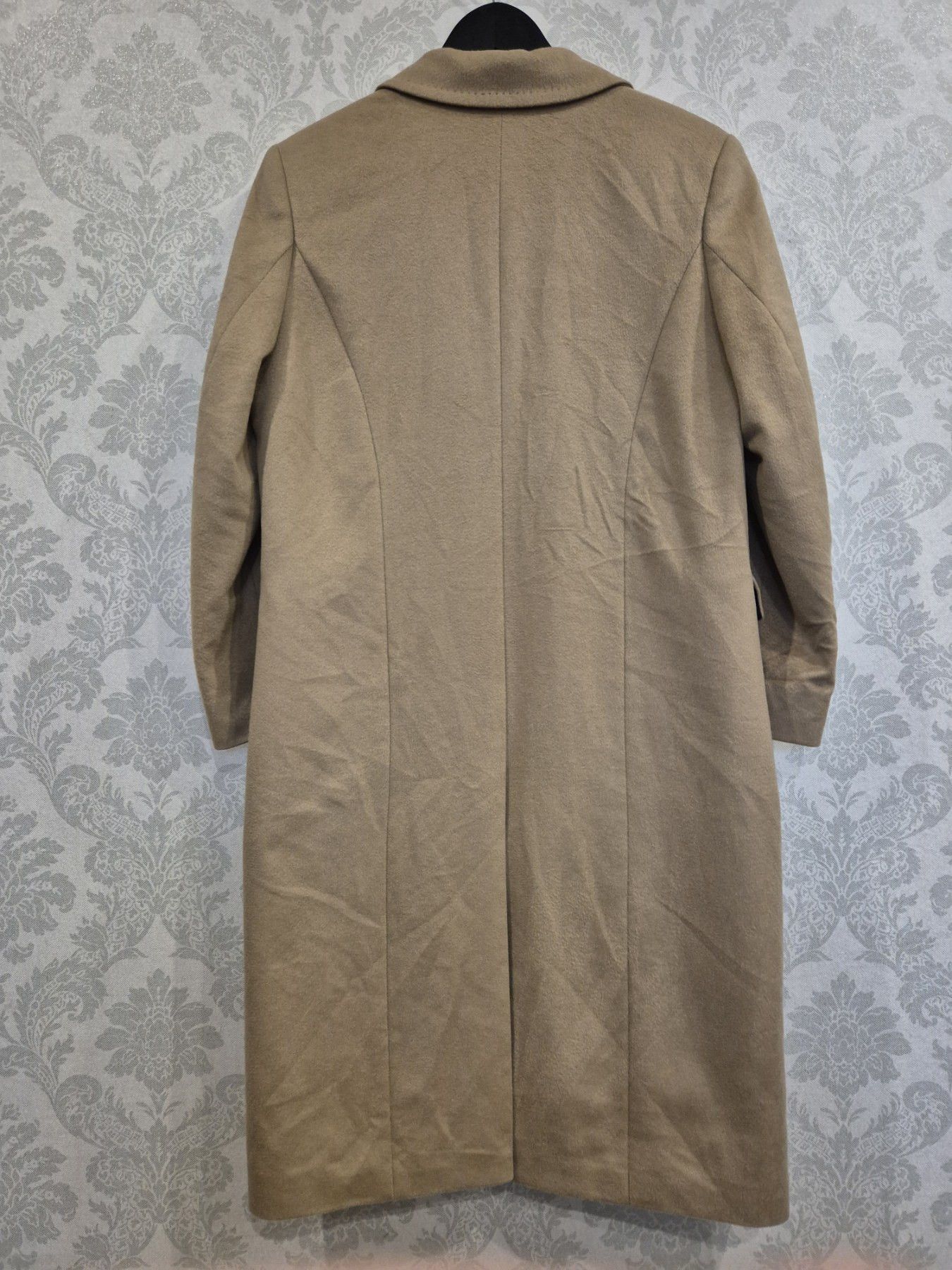 Johnstons Of Elgin Johnstons of Elgin 100% cashmere beige coat Size M / US 6-8 / IT 42-44 - 2 Thumbnail